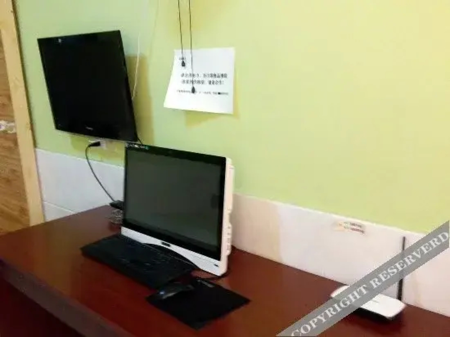 Xiaocheng Su8 Express Business Hotel