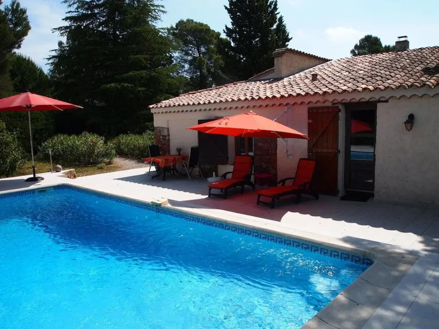 Detached House With Garden and Private Pool, at 15 km From the Mediterranean Sea