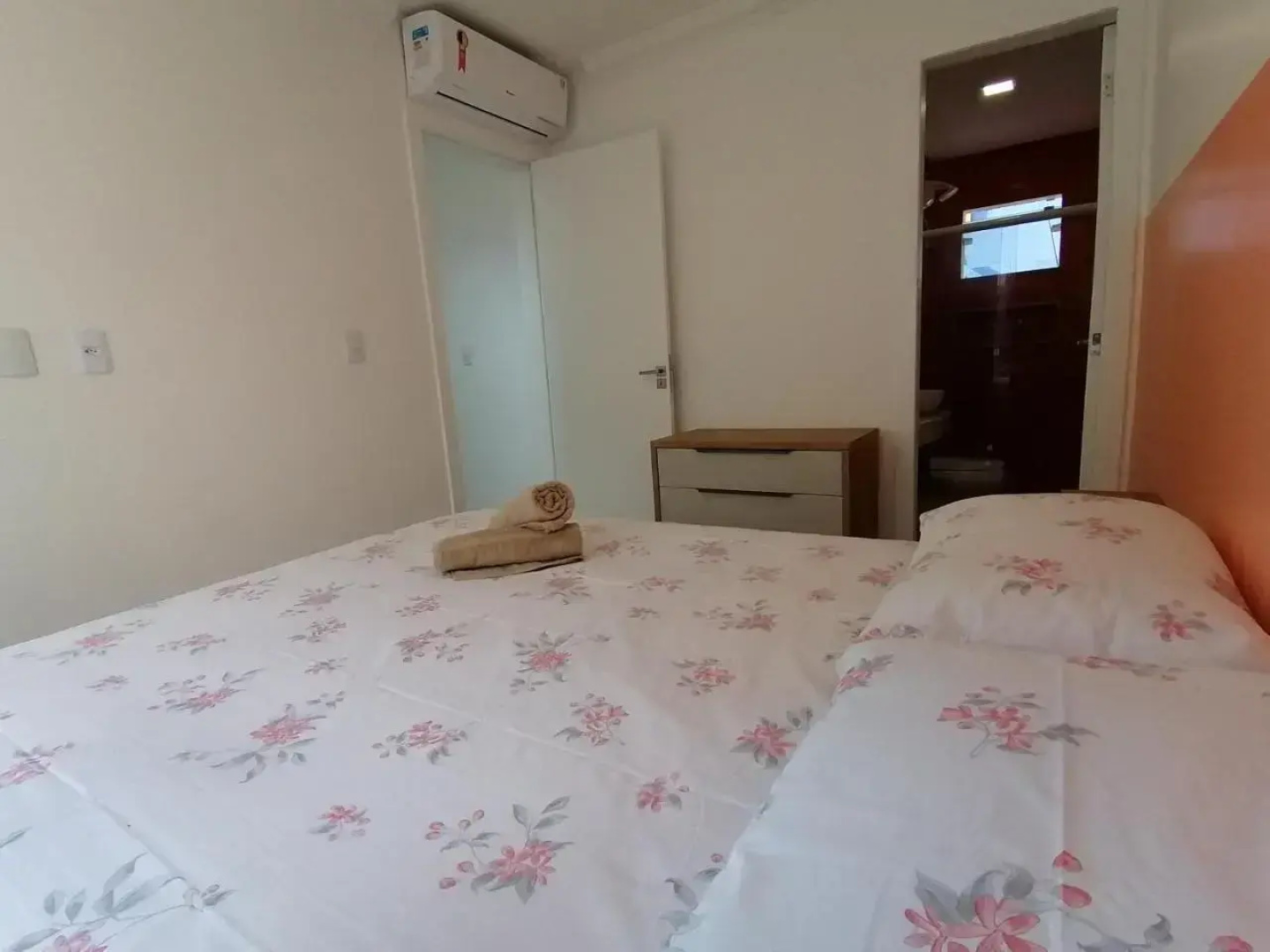 Triplex pé na areia com 3 suítes próximo Salvador