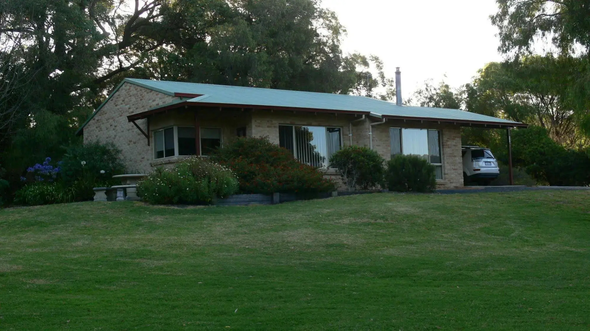Spring Bay Villas