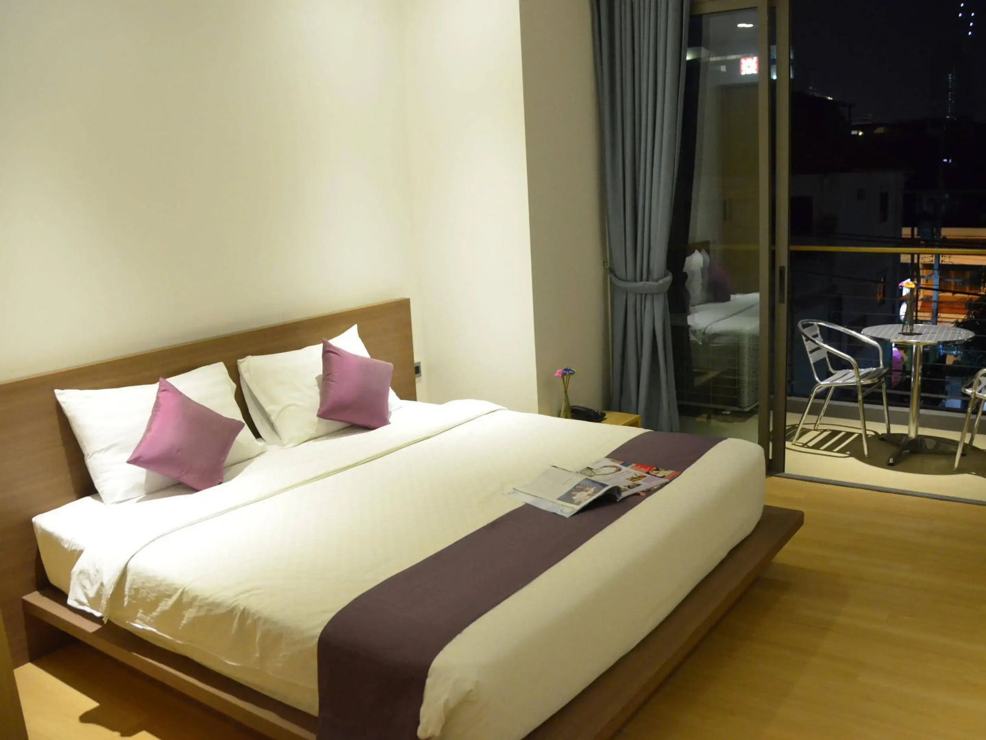 The Scenery City Hotel