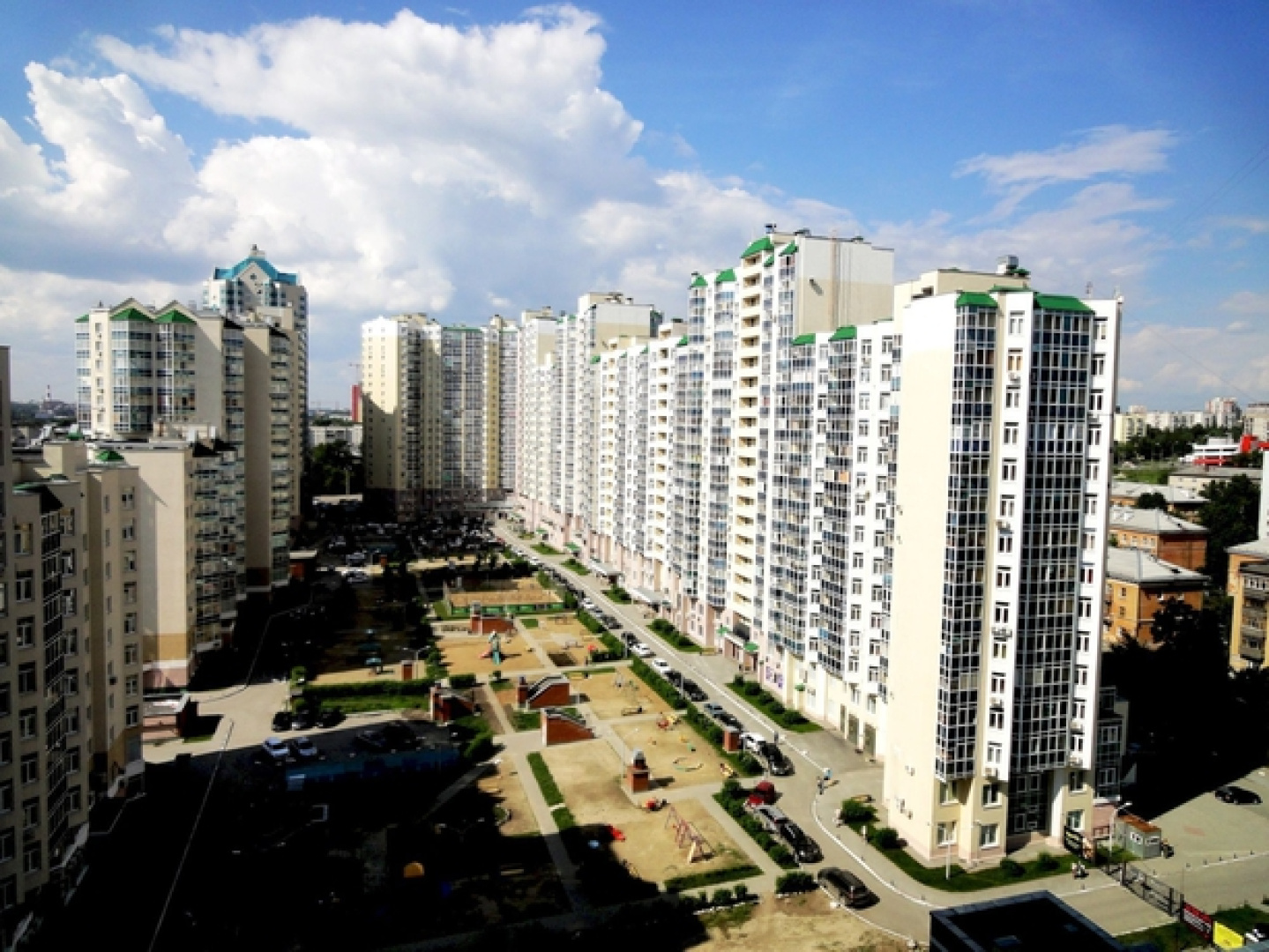 Maksim - Zhk Bazhovsky Apartments