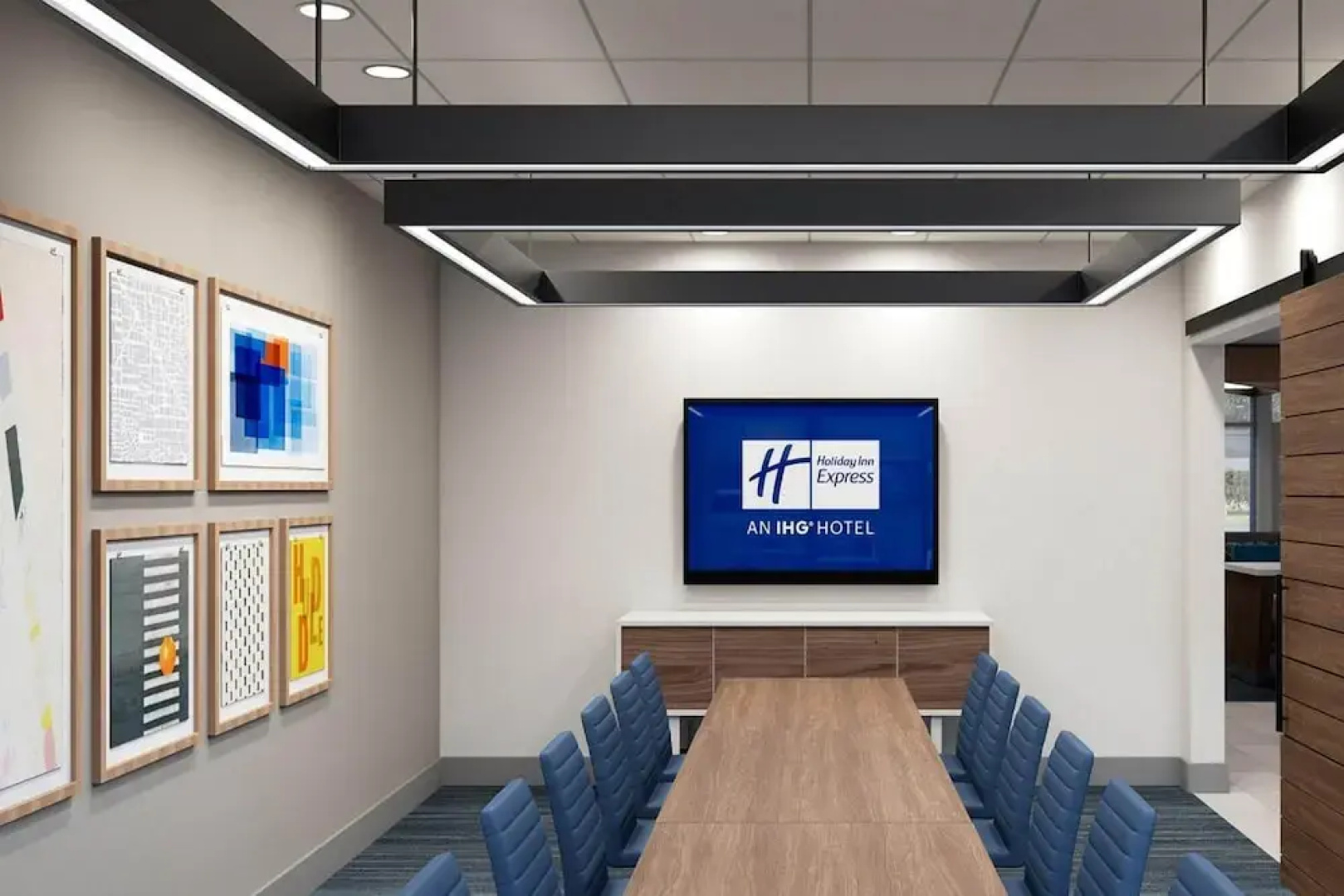 Holiday Inn Express & Suites Ridgecrest - China Lake by IHG
