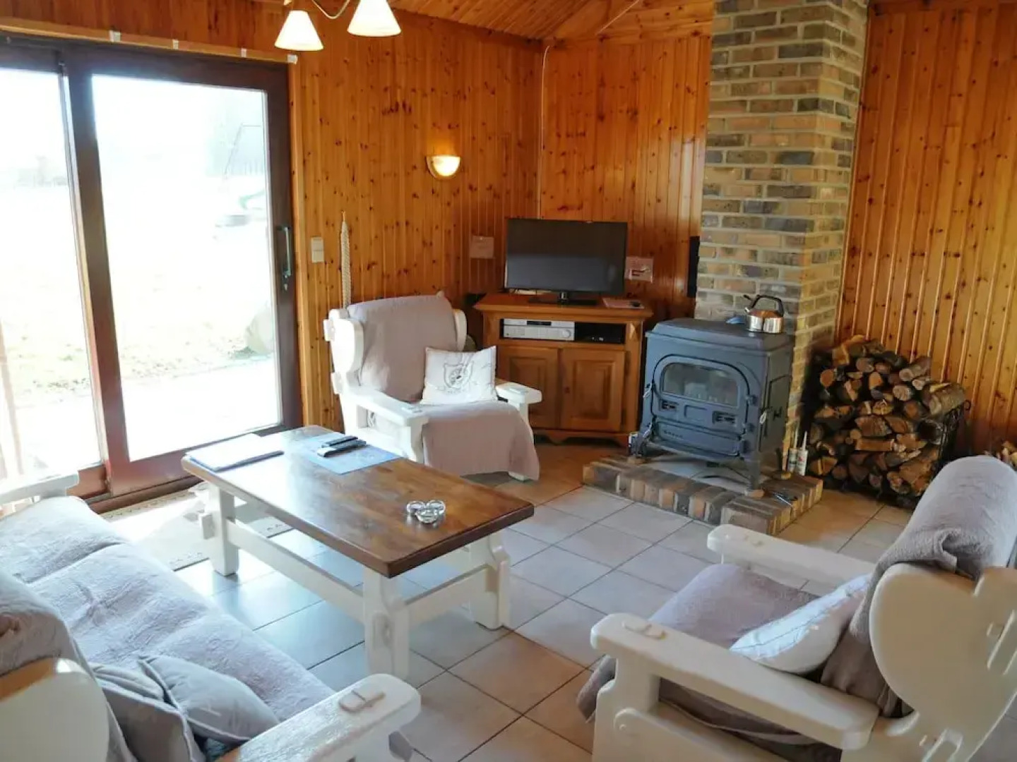 Holiday Home in Hampteau Near River Ourthe