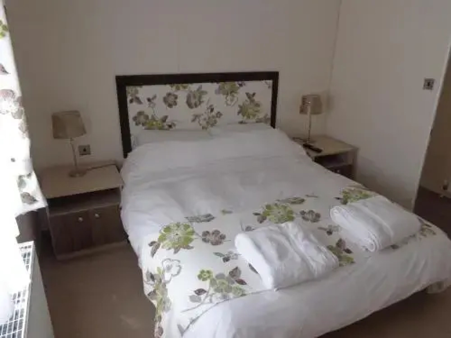 Dollar Lodge and Holiday Home Park