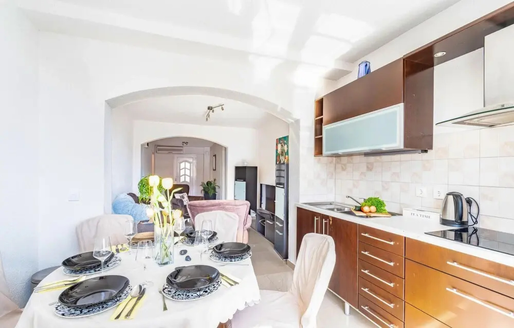 Awesome Home in Zavalatica With Wifi and 3 Bedrooms