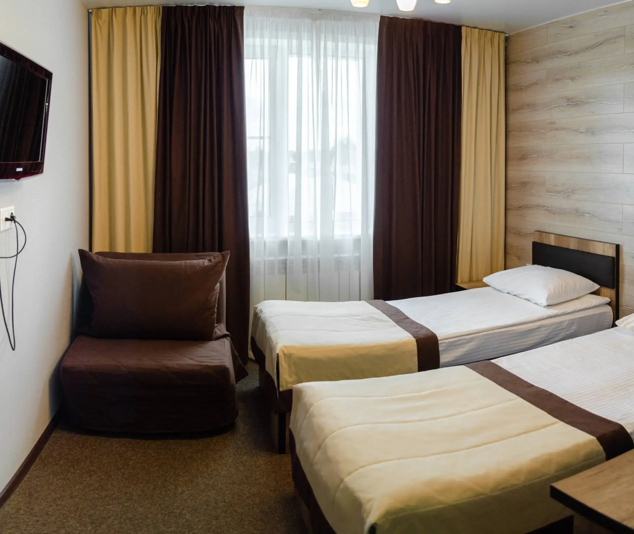 Отель Аэродром Танай