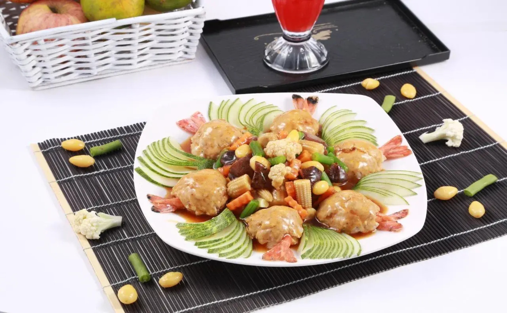 The Floral Breeze Wun Zin Hotel