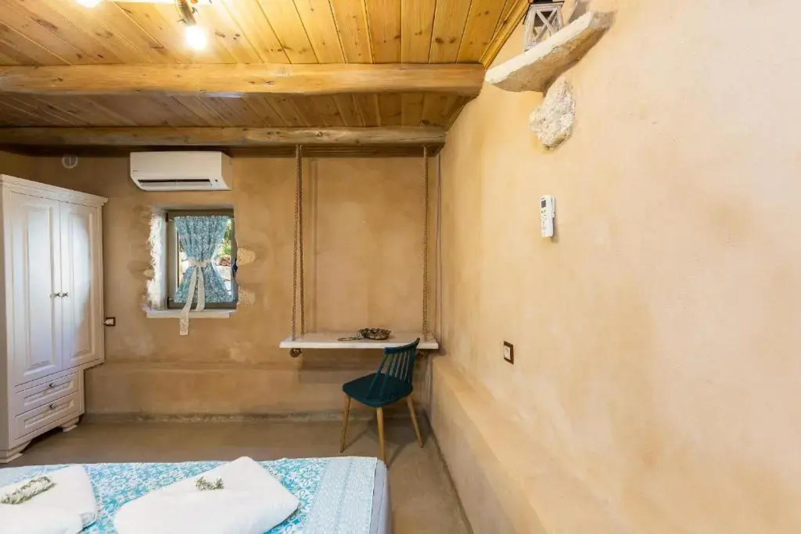 Vrisali Traditional Stone Villa