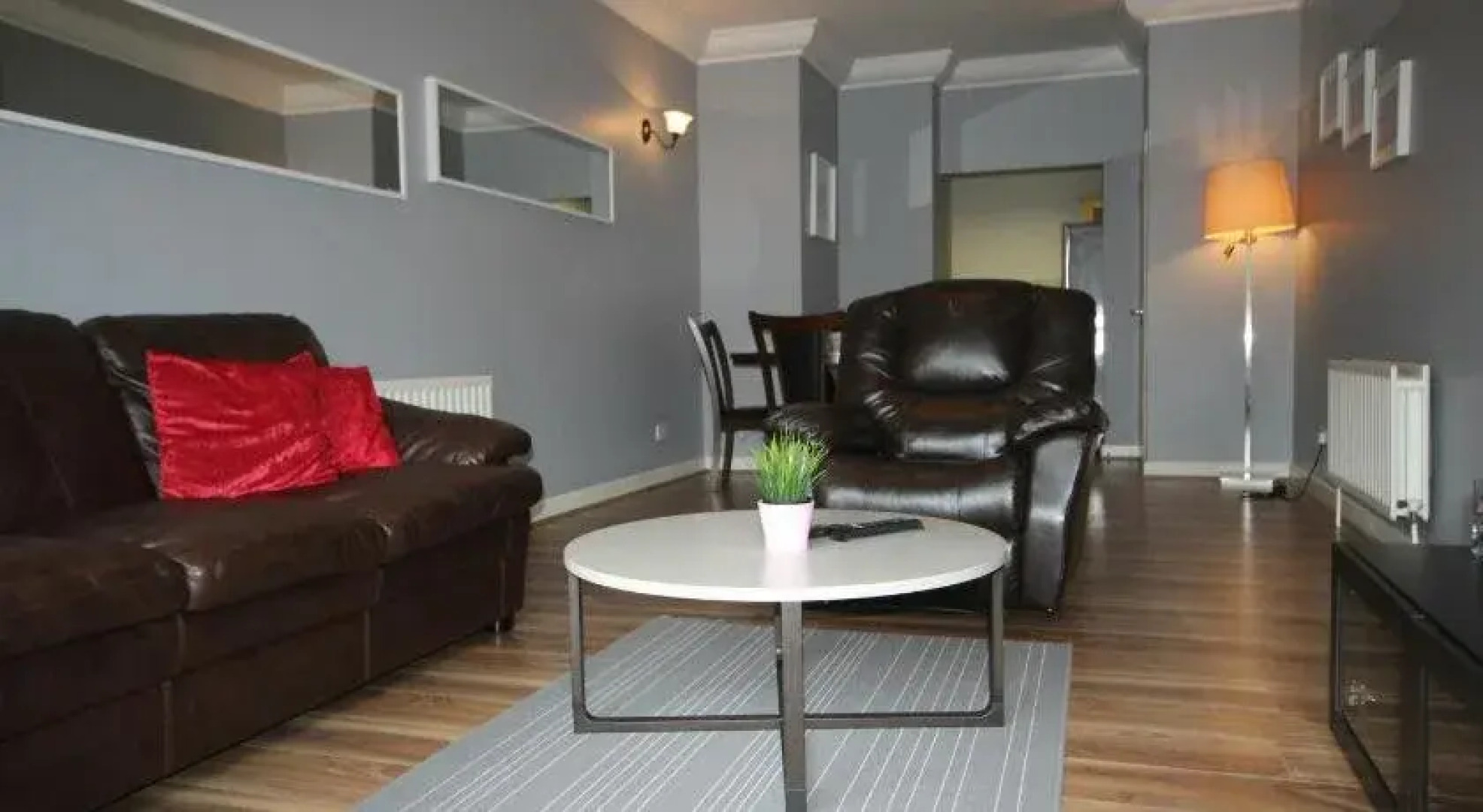 IFSC Dublin City Apartments by The Key Collection