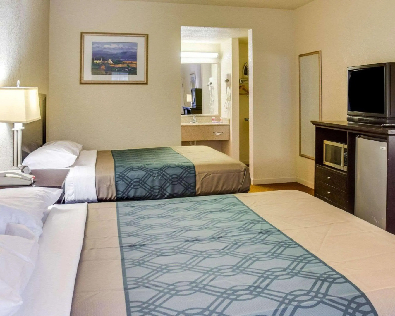 Quality Inn & Suites Suffolk West