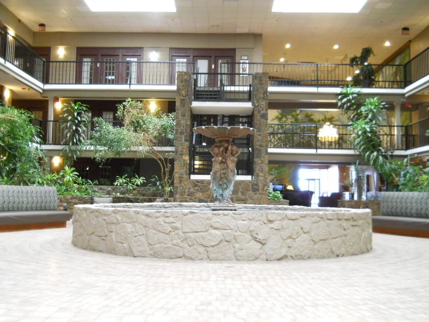 The Cactus Cove Inn and Suites