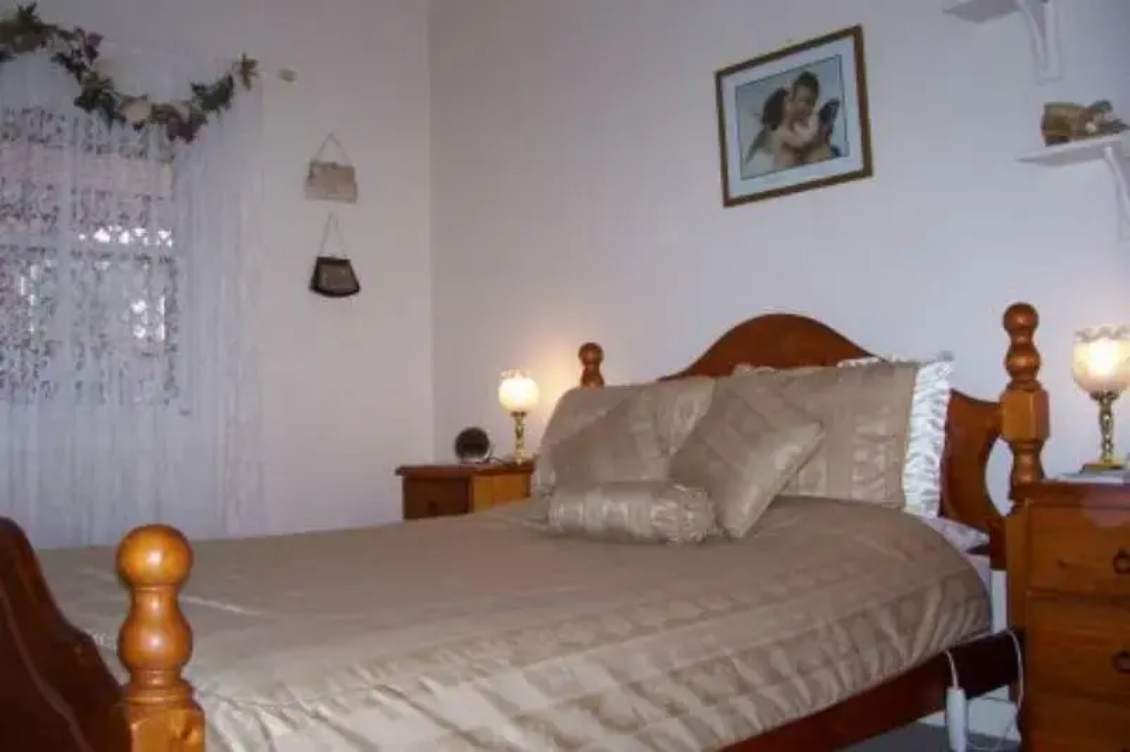 Cottage on Tottenham