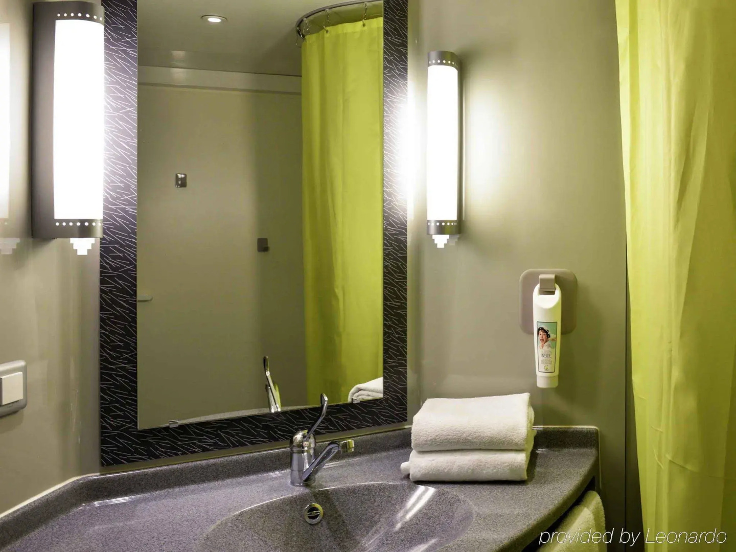 ibis Macon Sud Crêches