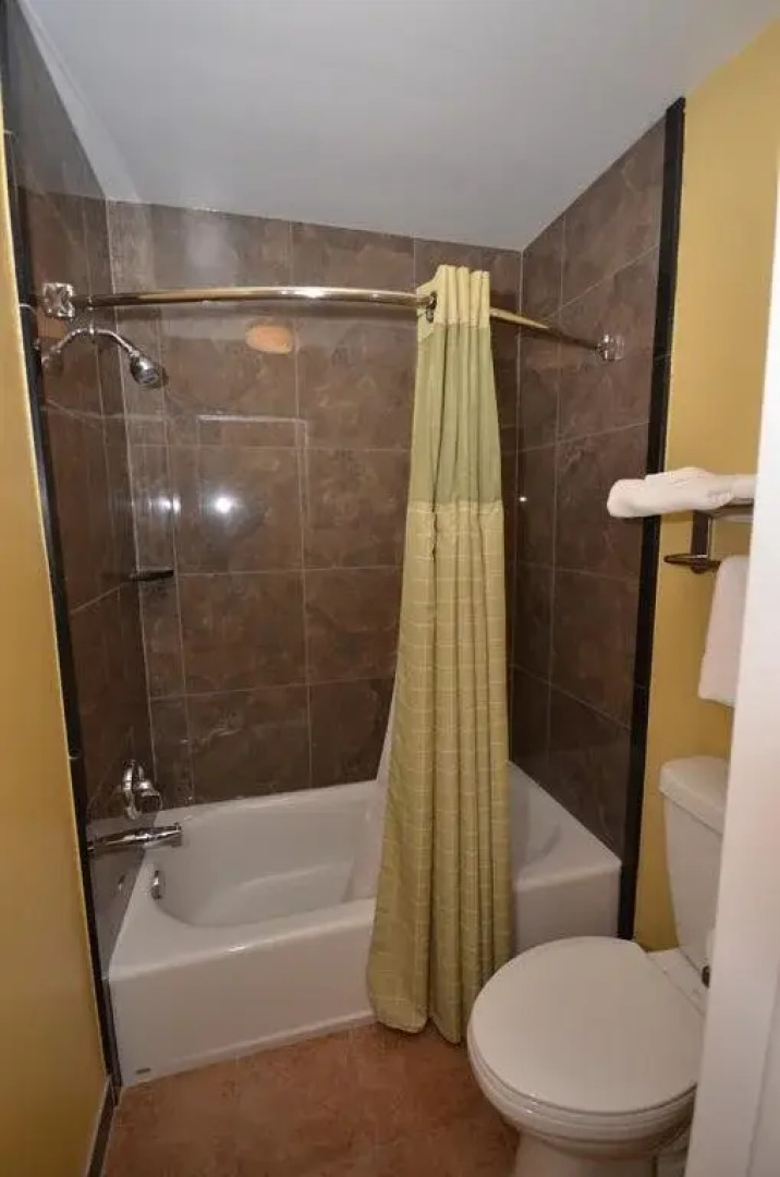 Budget Host Mel-Dor Motel