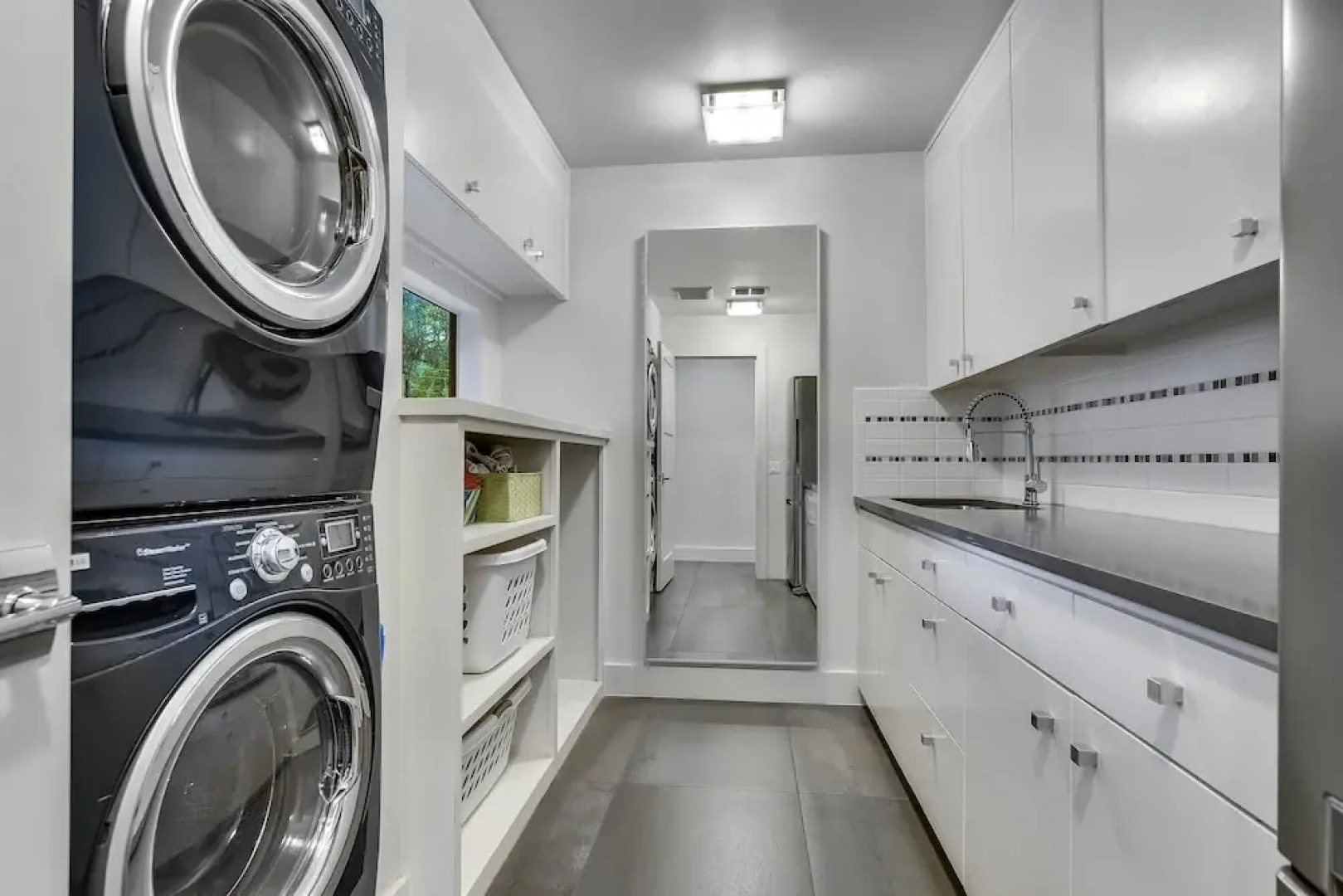 510 Austin - 5 Br Home