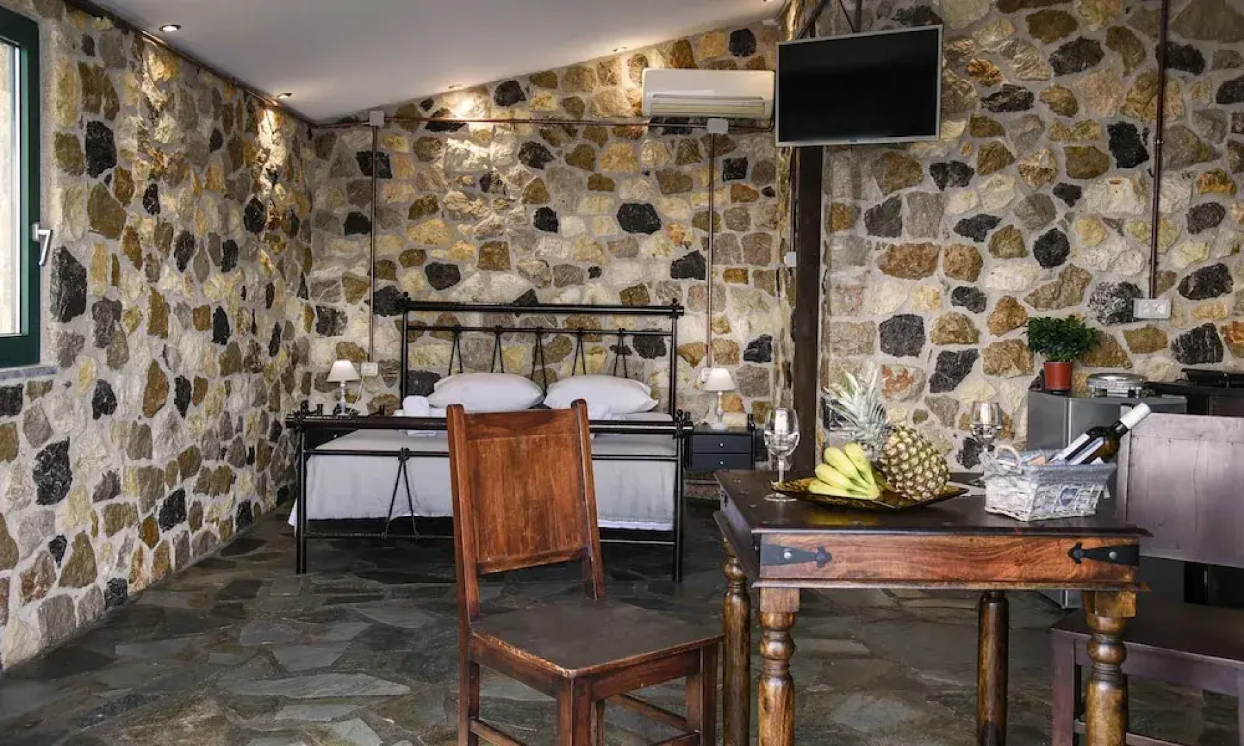 Agrilia Koromili Retreat