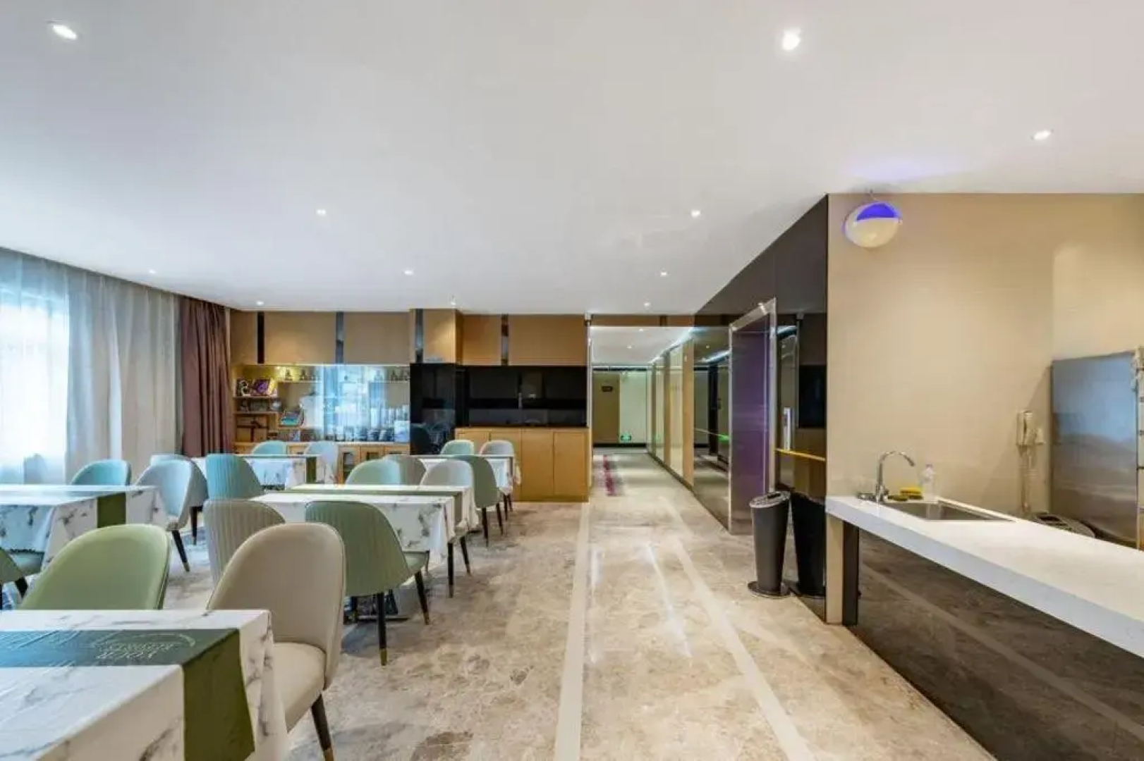 Lavande Hotel Zhuhai Gongbei Port Branch