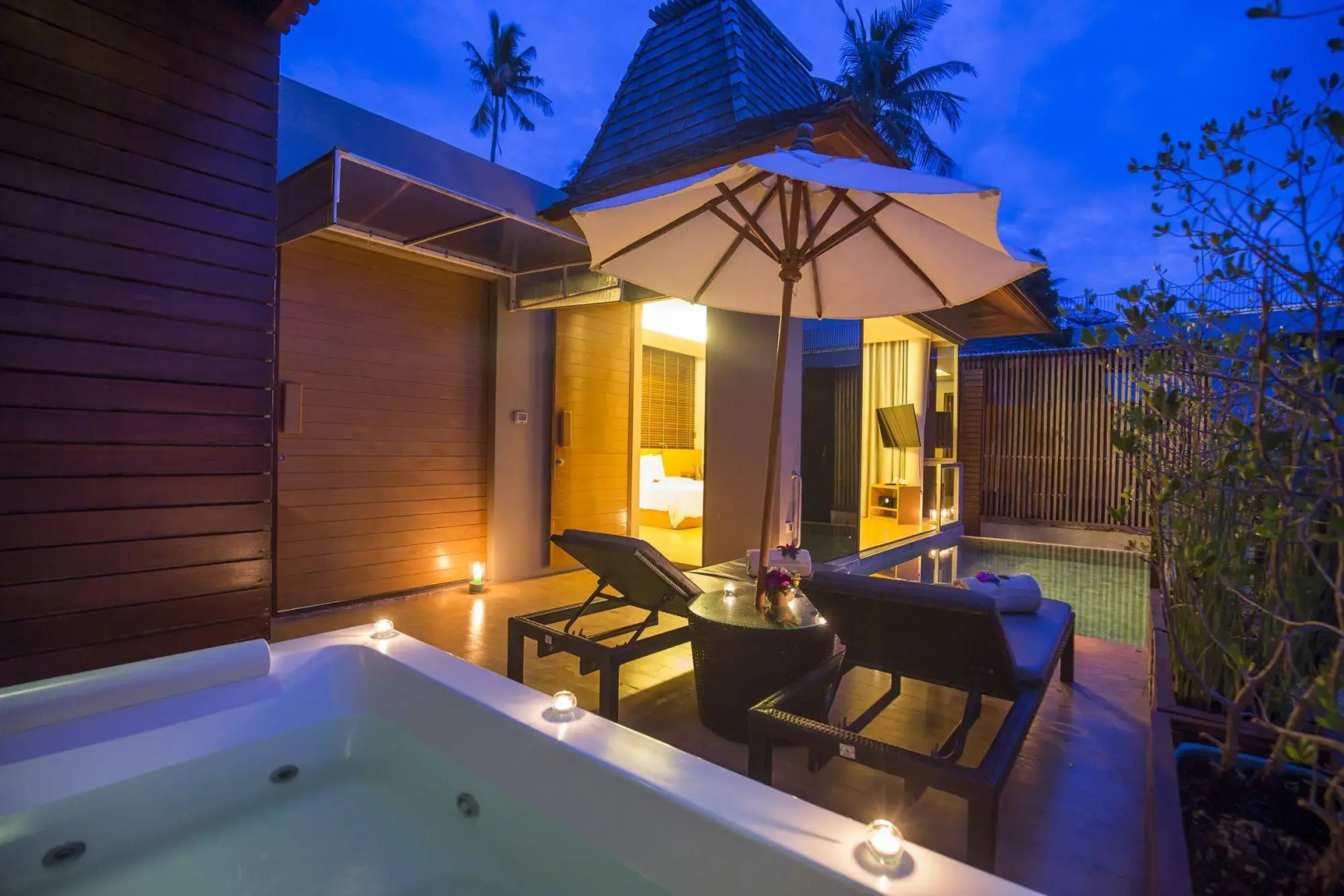 Курортный отель Baan Haad Ngam Boutique Resort & Villas