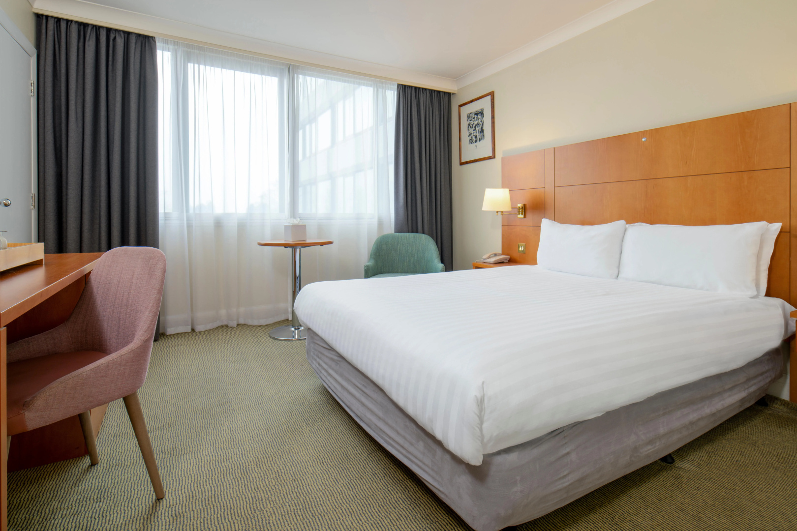 Holiday Inn Express Glasgow Airport by IHG