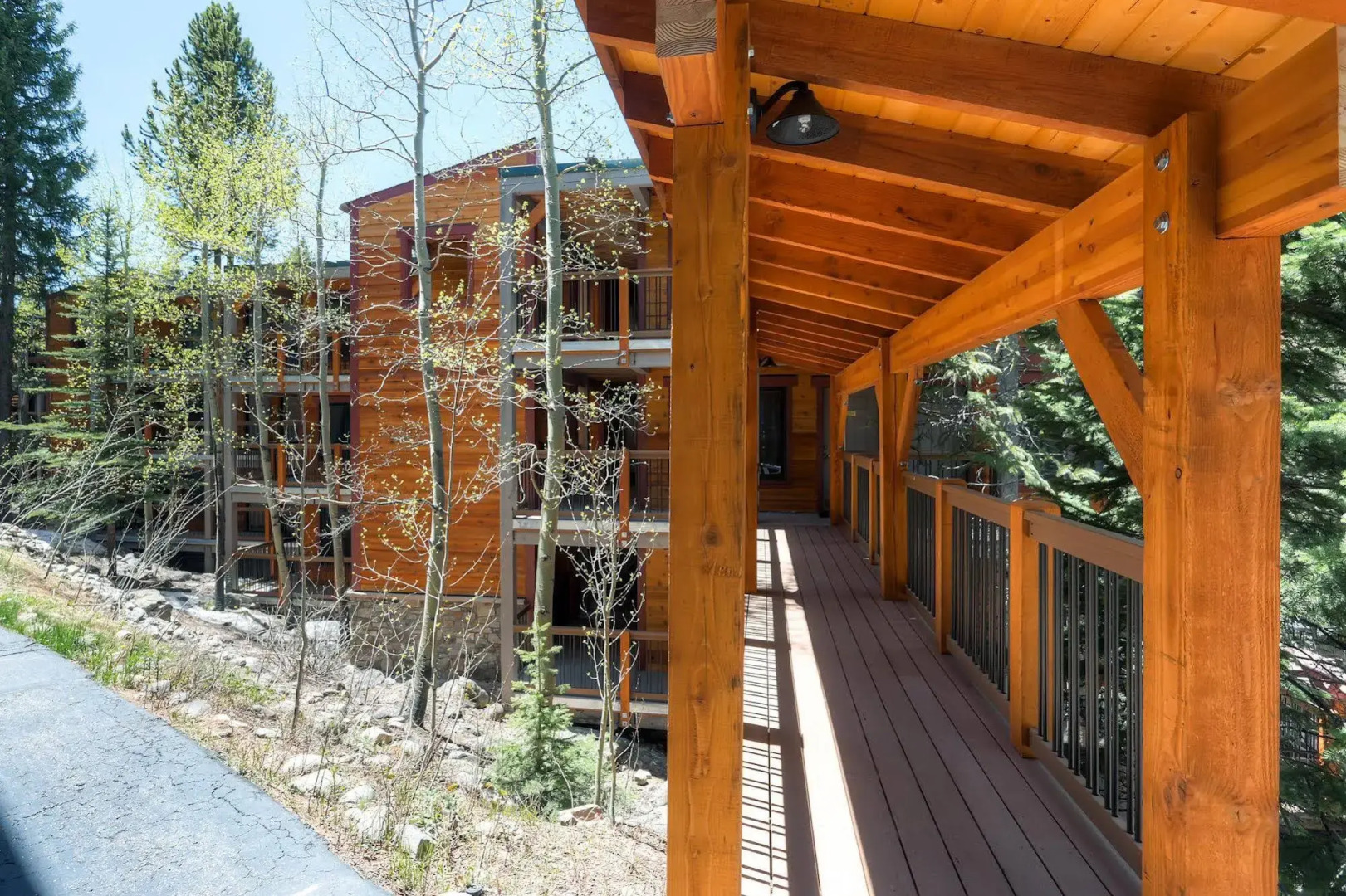 Tannenbaum Condominiums by Ski Country Resorts