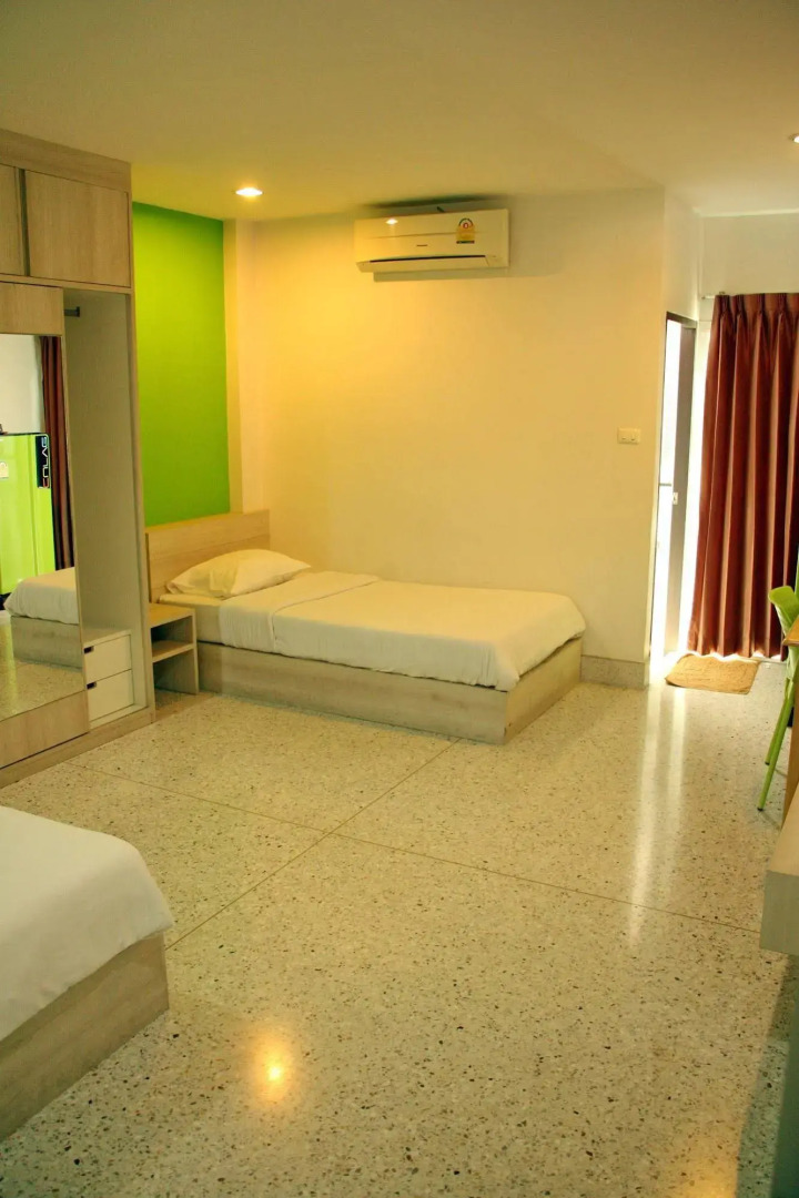 The Fifth Residence Hotel