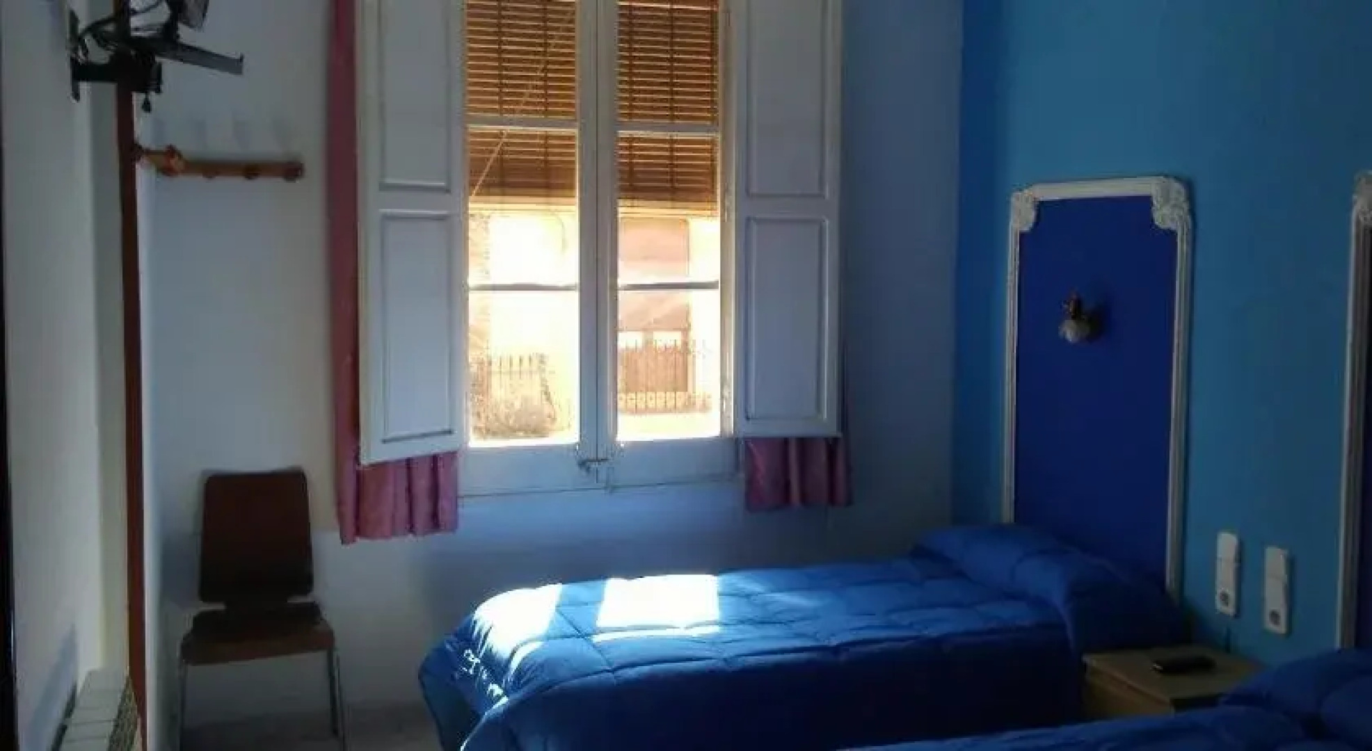 Hostal Porta de Ferro