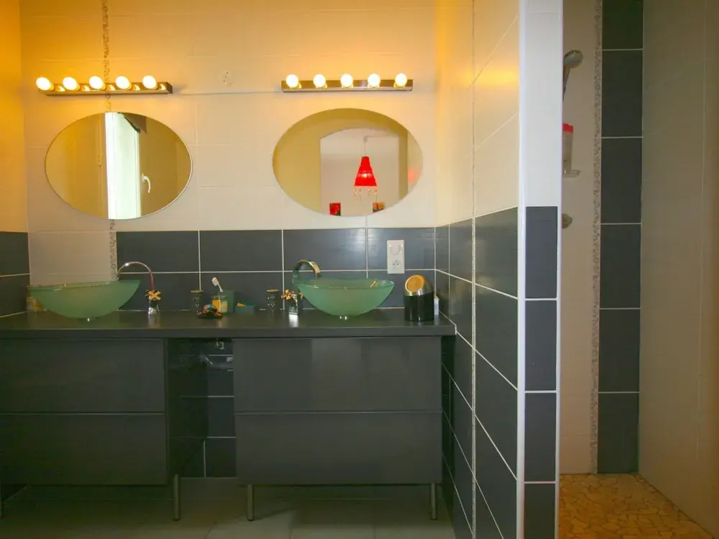 Alluring Holiday Home in Callian With Private Swimming Pool