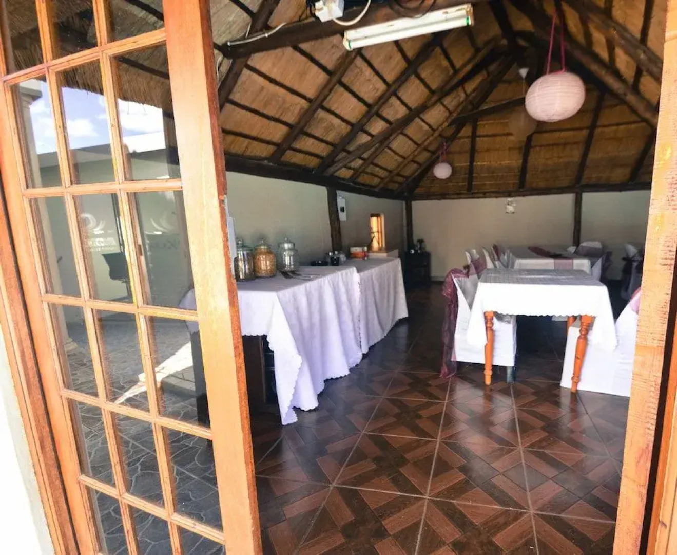 Lekoa Bed and Breakfast and Trading