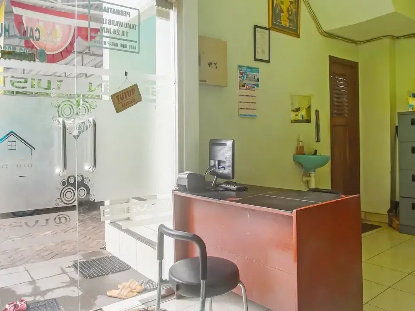 OYO 1804 Guest House Oema'h Opa