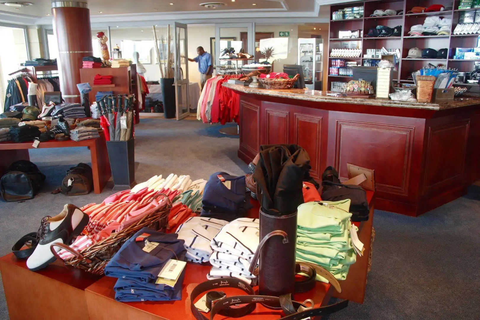 Pinnacle Point Beach and Golf Resort