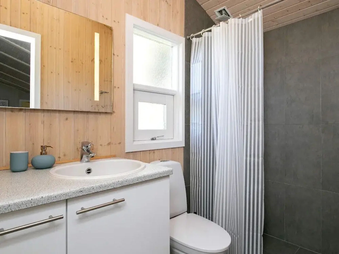 Quaint Holiday Home in Løkken Jutland With Swimming Pool