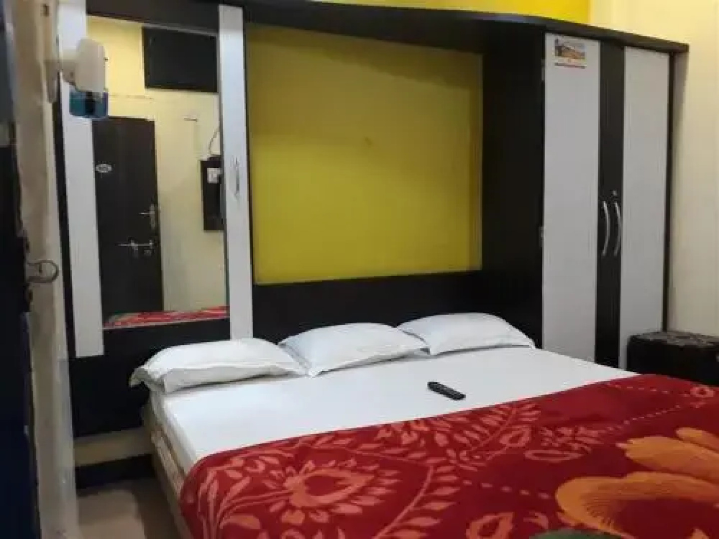 Hotel Sundaram Guest House