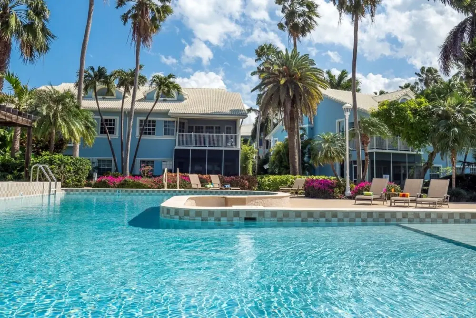 Britannia Villas by Cayman Villas