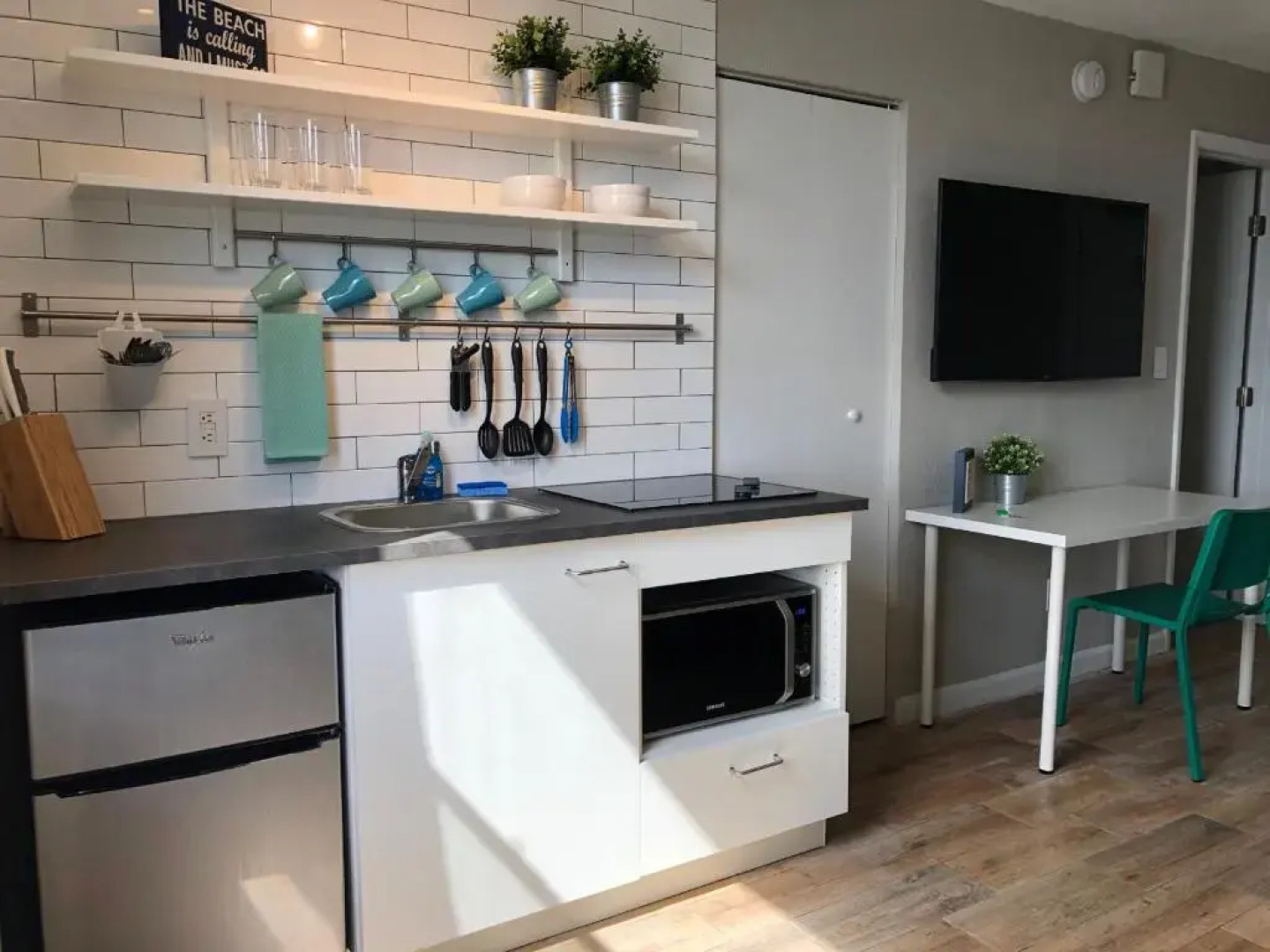 Harbour Beach Oceanfront Resort