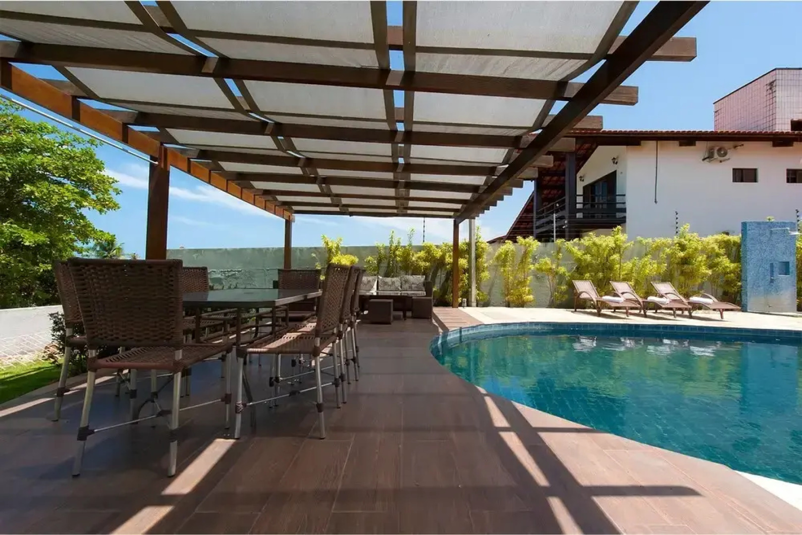 Casa com excelente localização no centro de Cumbuco