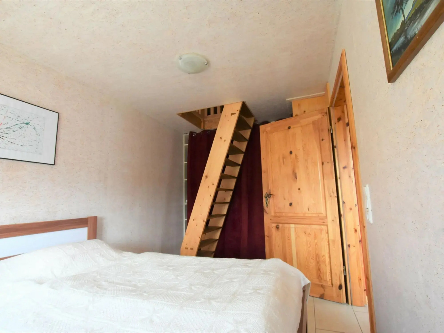 Bezauberndes Ferienhaus in Ruehn am See