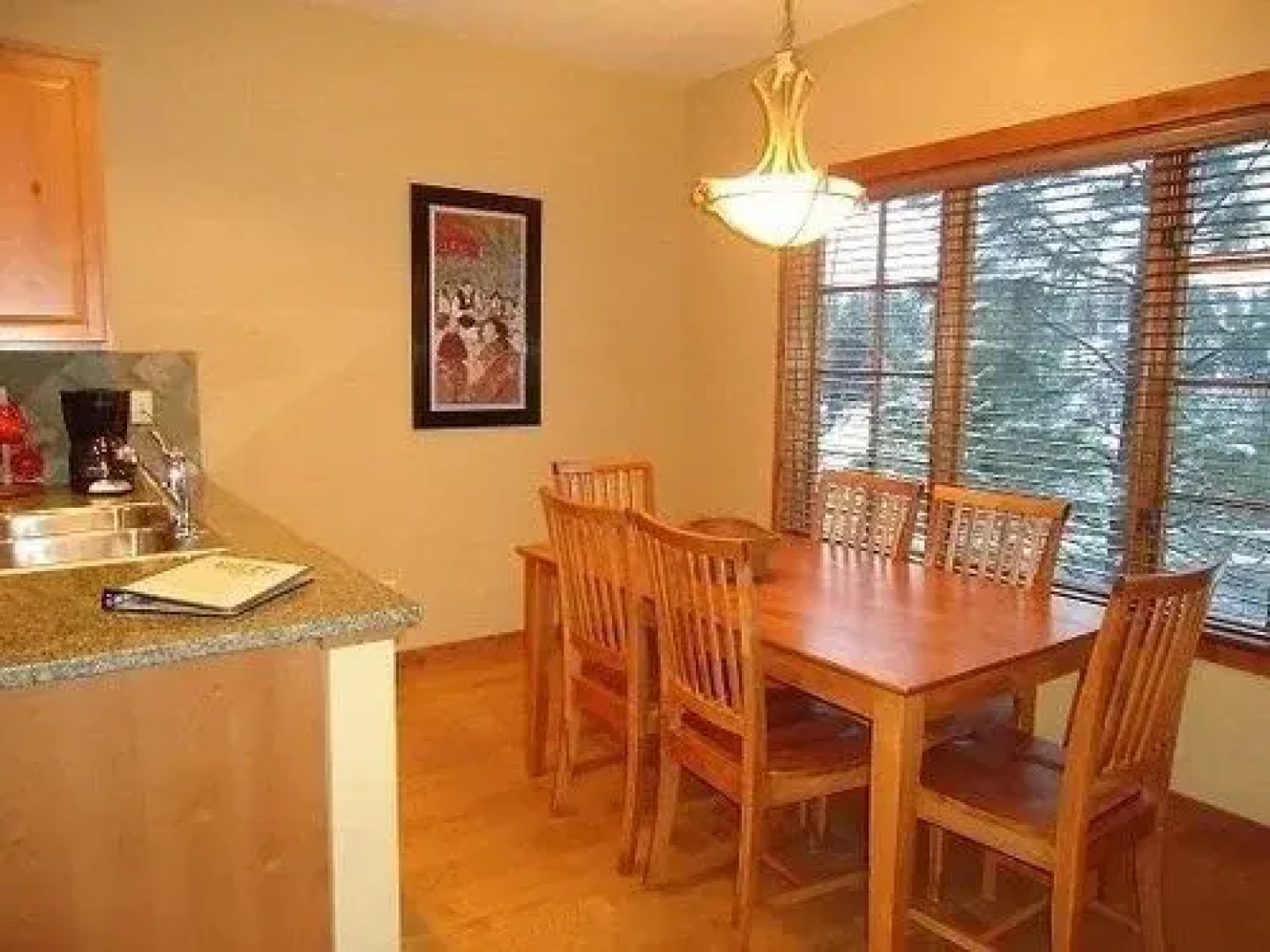 Golden Bench Townhome 7 - One Bedroom Townhome