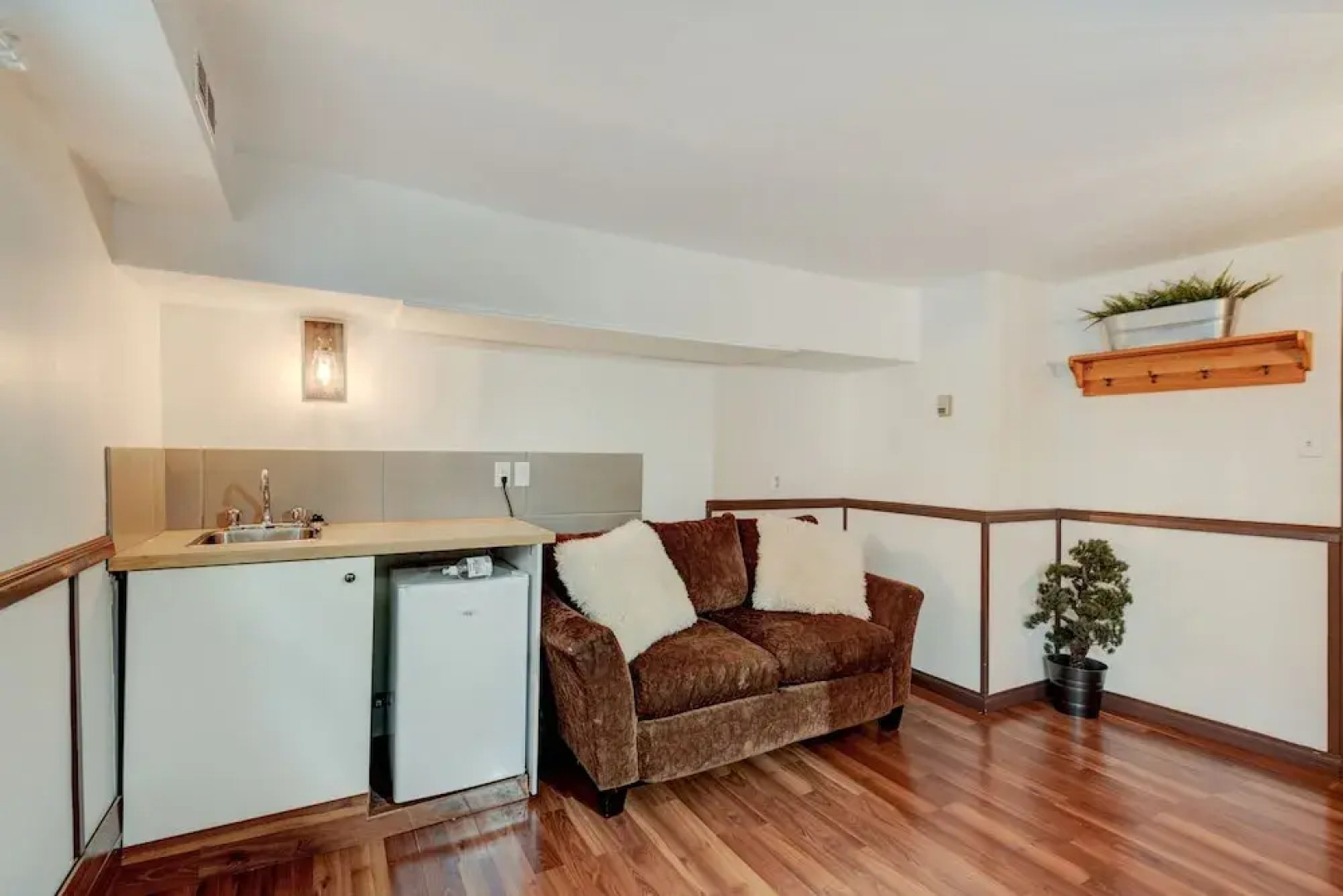 Rocky Mountain House - Sleeps 23