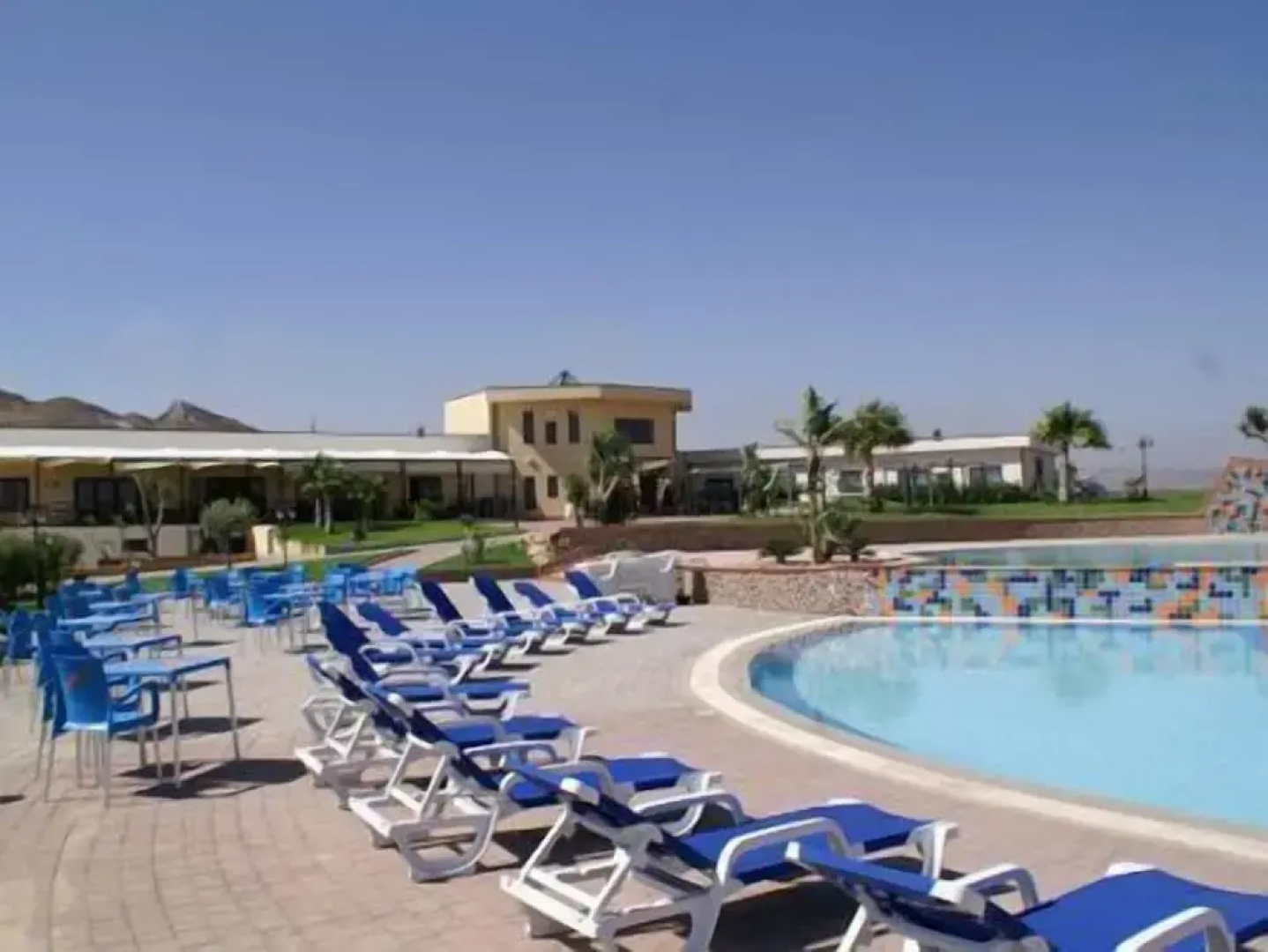 Desusino Residence & Hotel