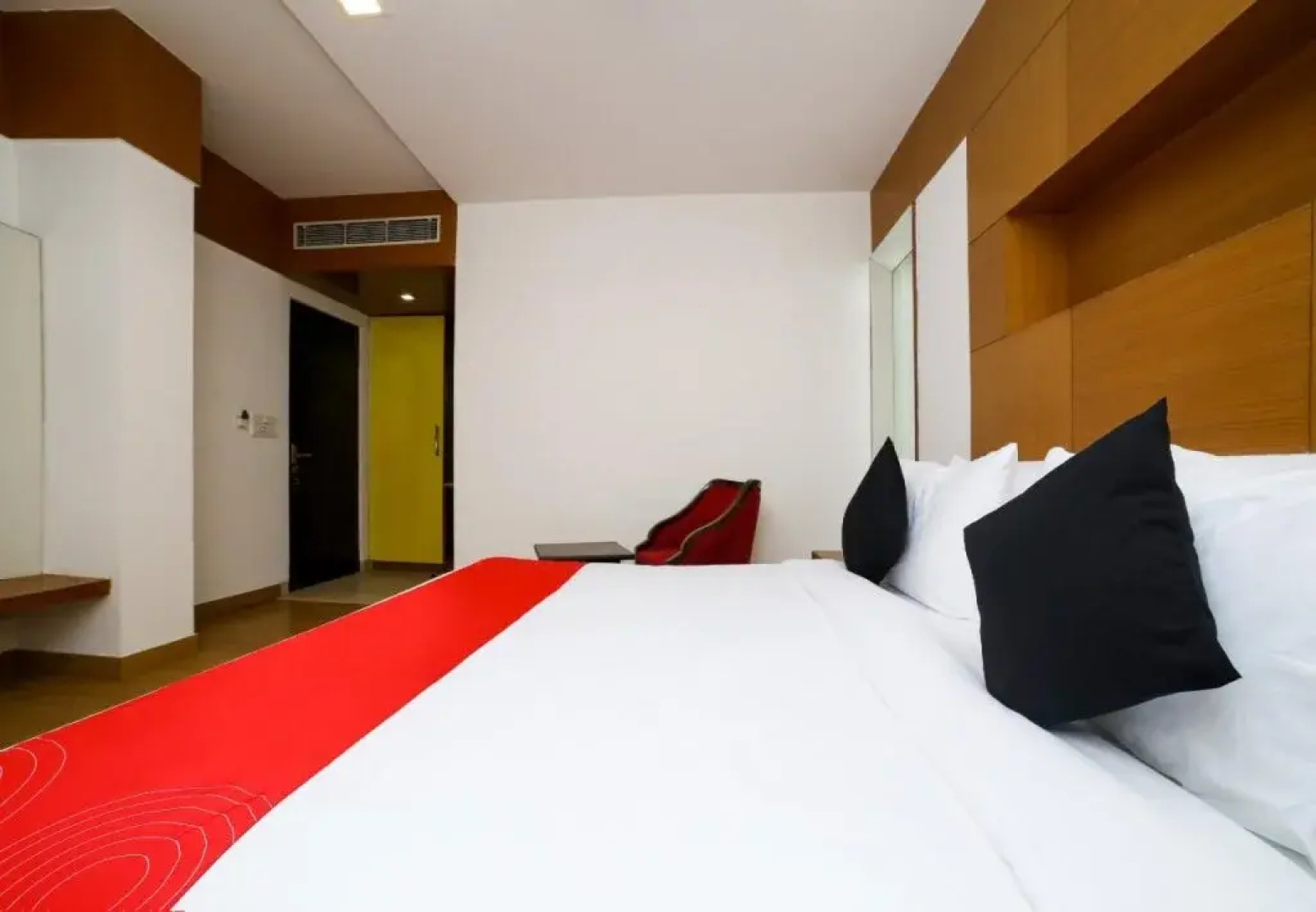 Hotel Tushar Elegant by OYO Rooms