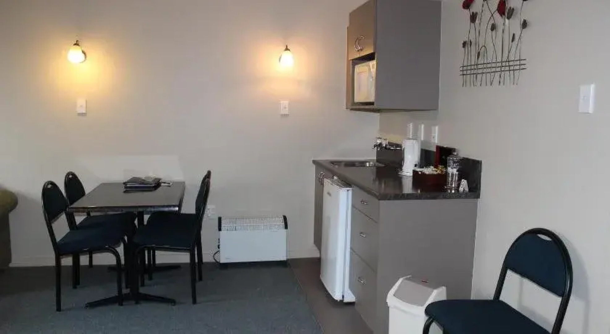 Asure Evergreen Motel