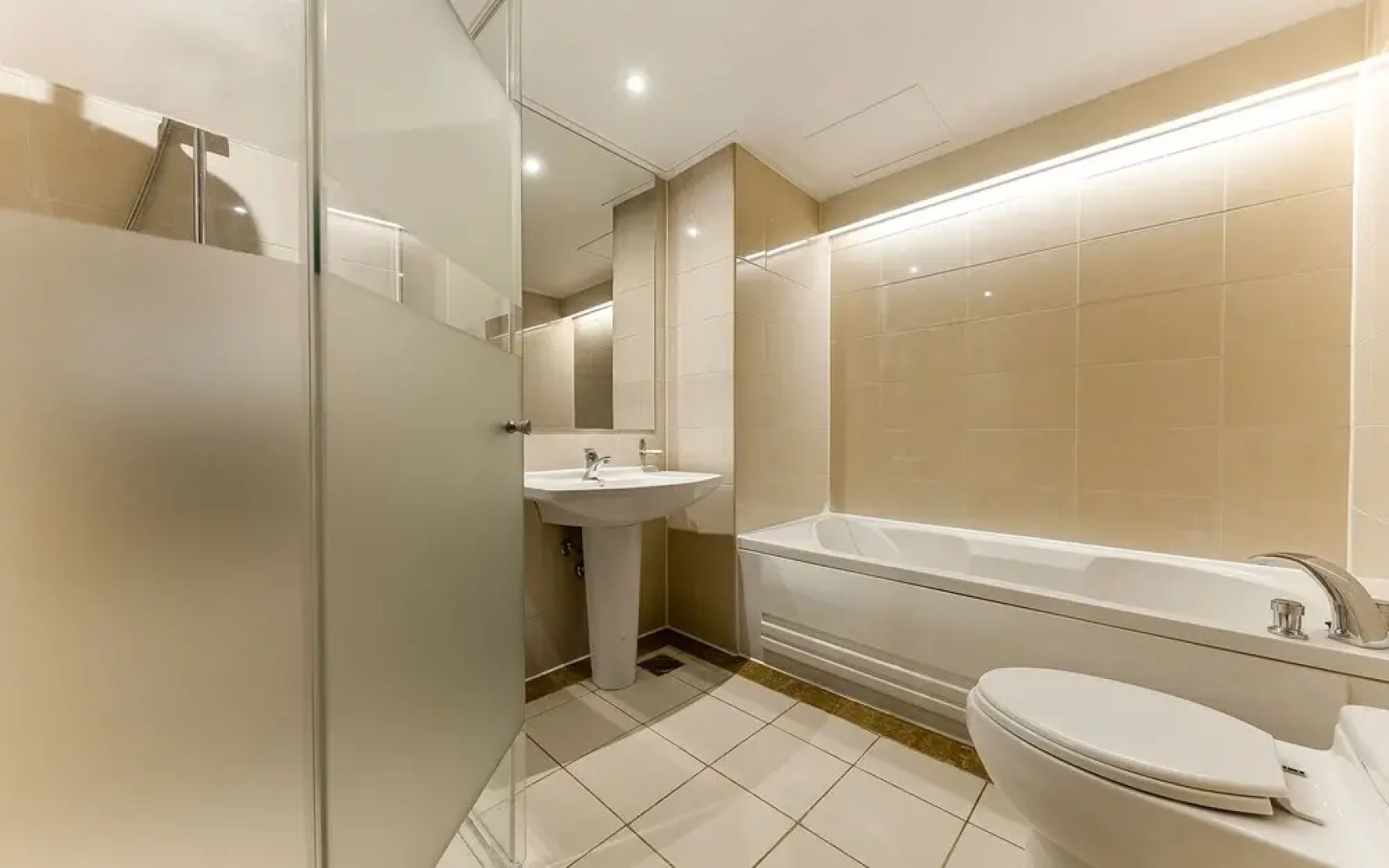 Yongin Singal Sangsang Hotel 1