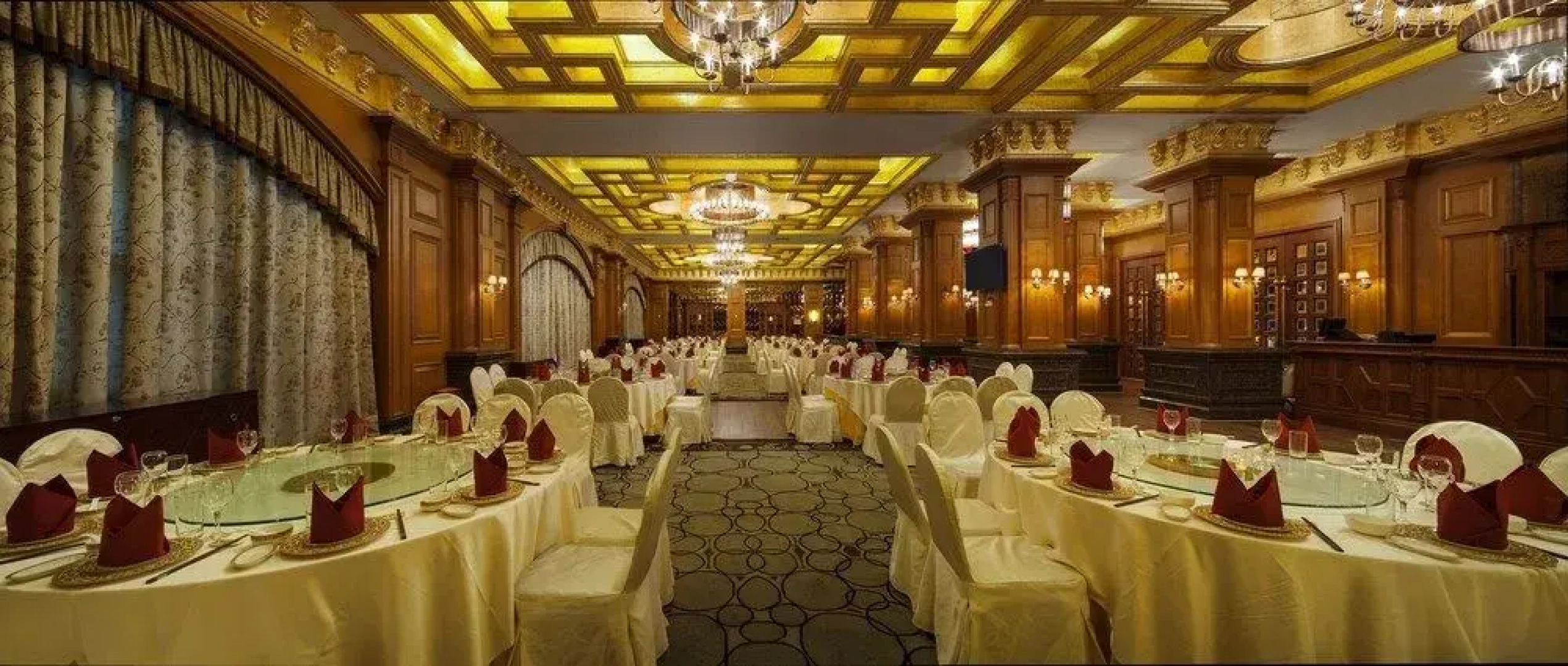 Ramada Plaza by Wyndham Anshun