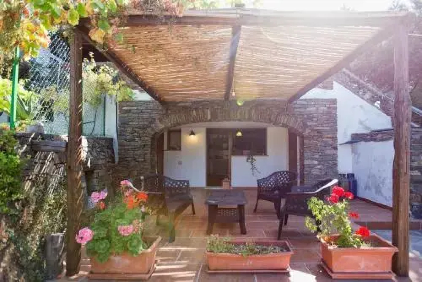 Depandance capofalcone 84