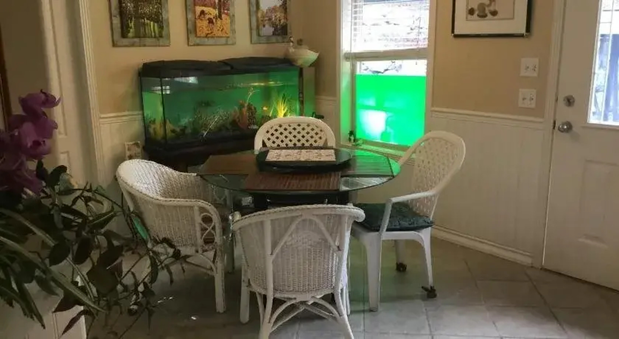 Kelowna Lakeview Cove Bed & Breakfast