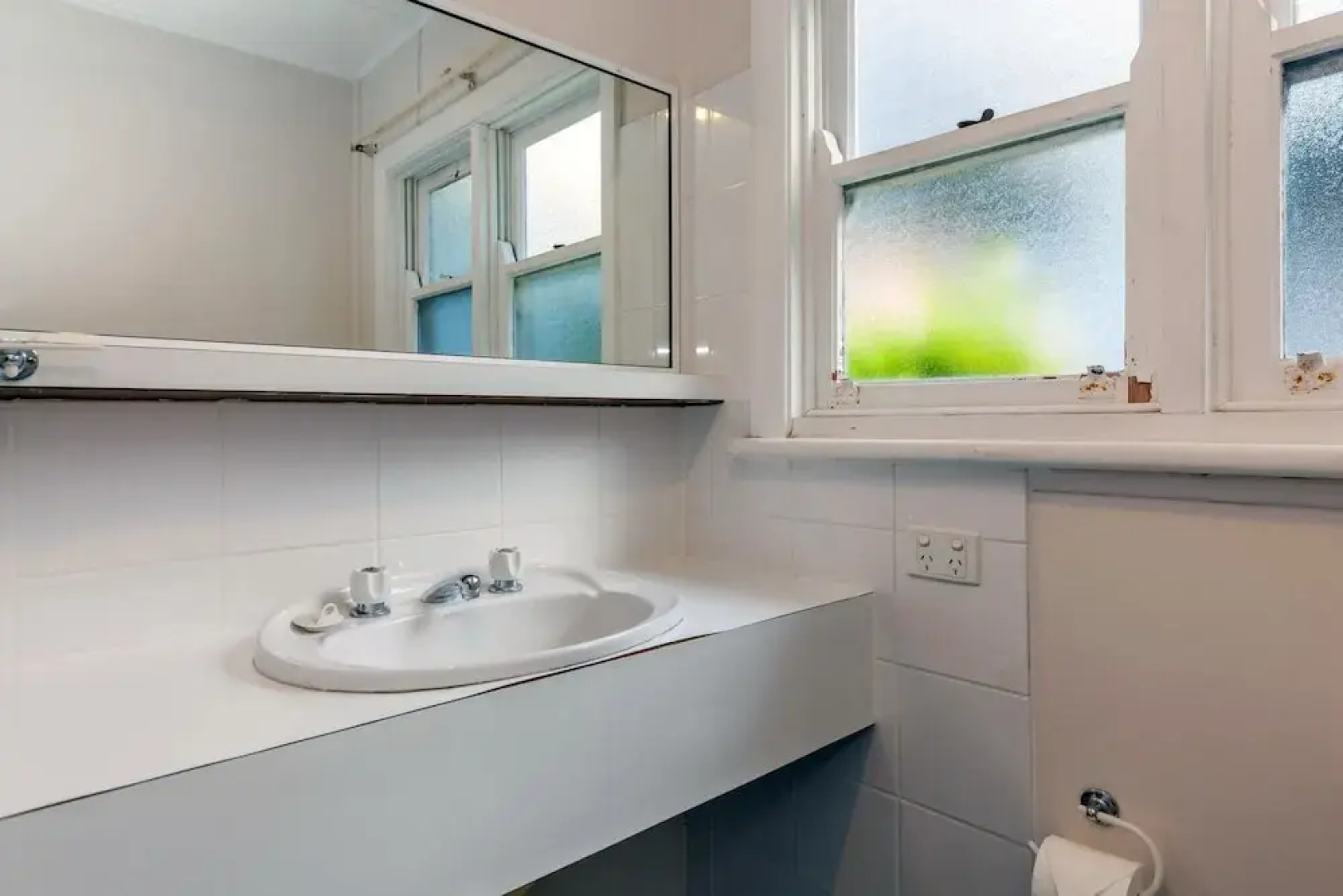 Seaview Crescent, 8