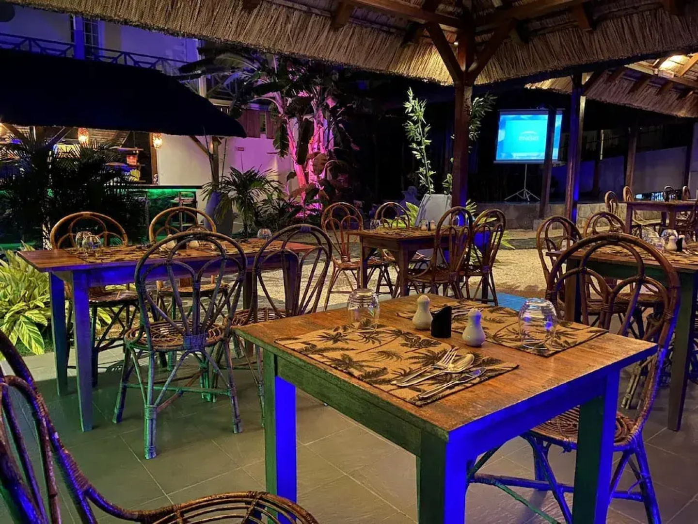Coral Azur Cosi Holidays