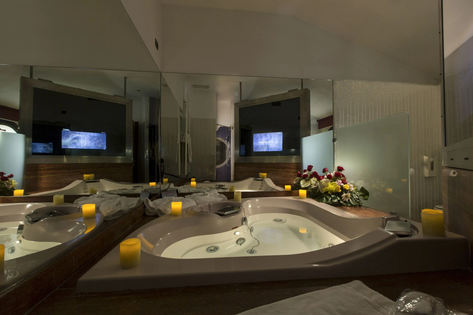 Motel K Suite A Tema & Wellness