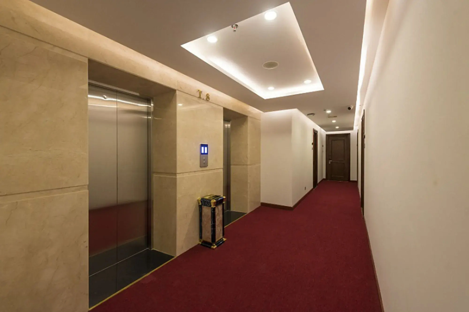 Crystal Hotel Da Nang